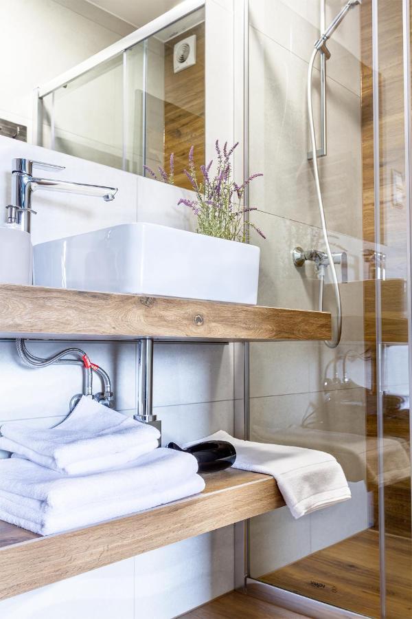 Oświęcim H&G Boutique Apartments מראה חיצוני תמונה